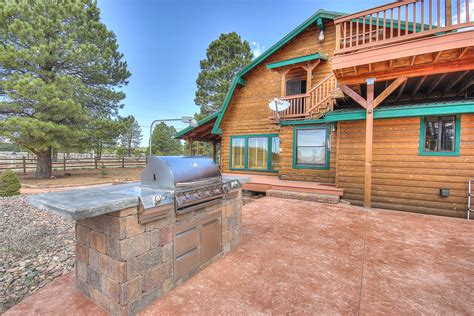 Luxury Cabin in Williams AZ: 953 S Minstrel Ln