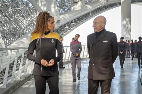 New STAR TREK: PICARD Photos — "The Star Gazer" • TrekCore.com