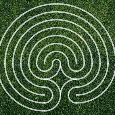 Classical Circular Labyrinth | Desmos
