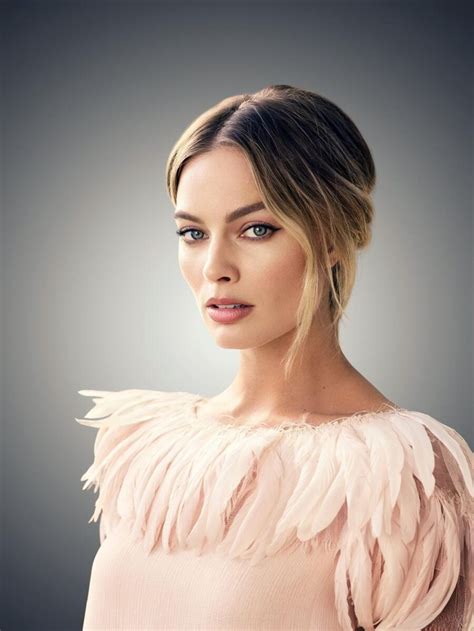 Margot Robbie - "Once upon a Time in Hollywood" Photoshoot 2020 • CelebMafia