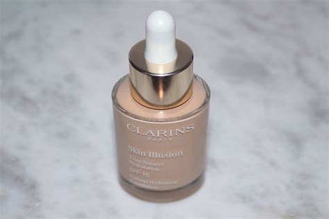 Clarins New Skin Illusion Foundation 2018 Review - Before & After