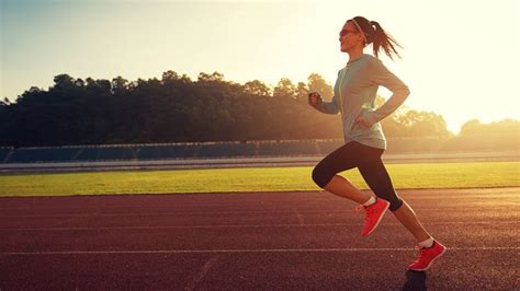 Sprinting vs Jogging: Which is Better for Weight Loss?