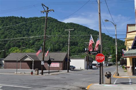 Beautiful Downtown Pineville, Kentucky