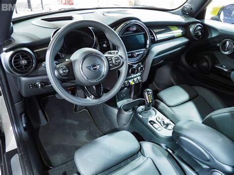 My Opinion: MINI Interiors need to get back to basics