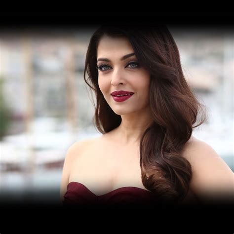 Aishwarya Rai Bachchan - Age, Bio, Birthday, Family, Net Worth