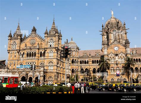 India, Maharashtra state, Mumbai, Chhatrapati Shivaji railway station (Victoria terminus ...