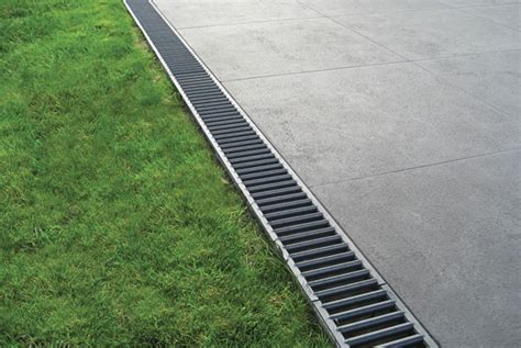 ACO Raindrain Domestic Channel Drain 1m x 118mm x 97mm - A15 | Drainage ...