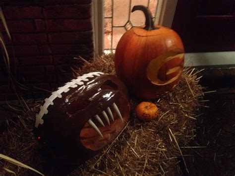 Football pumpkin and Green Bay packers pumpkin :-) | Green bay packers ...