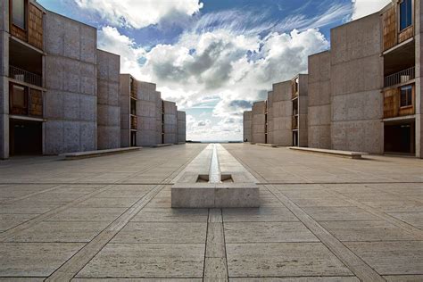 Salk Institute - Louis Isadore Kahn | Louis kahn, Brutalismo, Architettura