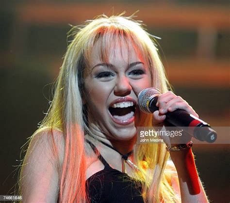 Miley Cyrus In Concert At The Hp Pavilion September 19 2006 Photos and Premium High Res Pictures ...