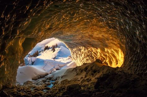 Gallery: The fleeting beauty of caves made from ice and snow