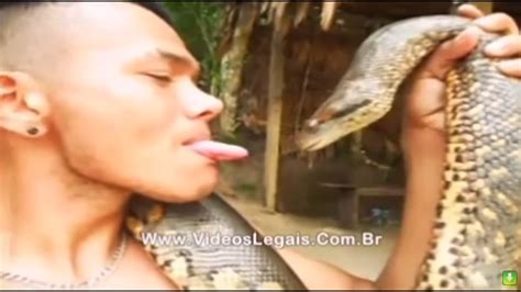 Giant Anaconda attacks Human Real Fight | Biggest snake ANACONDA vs MAN - YouTube