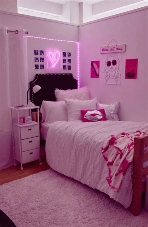 Pink & White Dorm Room Decor Inspiration