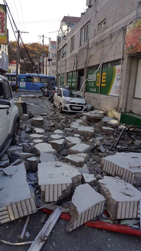 Unusual M5.4 earthquake strikes South Korea: Heavy damage, several ...