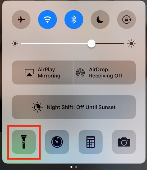 How to adjust iPhone flashlight brightness