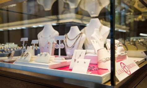 Jewelry Shopping in Downtown Portland | The Official Guide to Portland