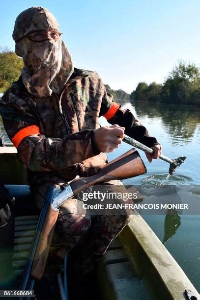 177 Duck Hunting Boat Stock Photos, High-Res Pictures, and Images - Getty Images