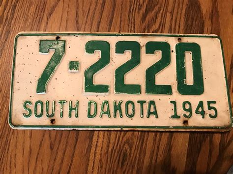 Vintage South Dakota 1945 Tan | South dakota, License plate, Car ...