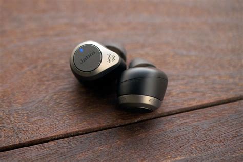 Jabra Elite 85t Review: Solid Earbuds with Tons of Features