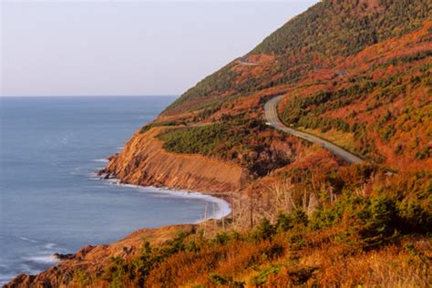 6 Fabulous Fall Getaways in Eastern Canada - Everything Zoomer