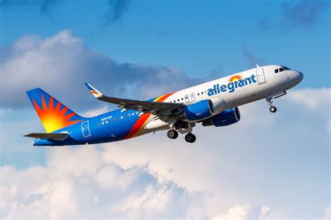 4 Injured As Allegiant Airbus A320 Hits Turbulence Over Florida