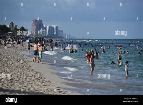 Fort Lauderdale - FL - 20200905-Busy Fort Lauderdale Beaches on Labor ...