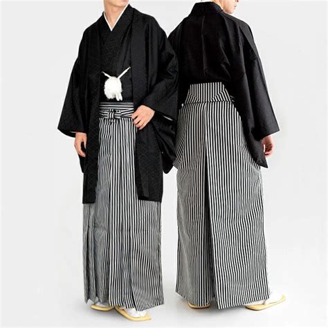 Traditional Japanese Hakama - Umanori Style & History – Japan Store