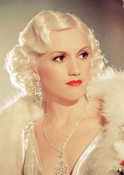 The Aviator - Gwen Stefani | Gwen stefani, Vintage hairstyles, Gwen ...