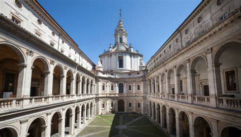 20 Oldest Universities in the World (with Campus Pictures)