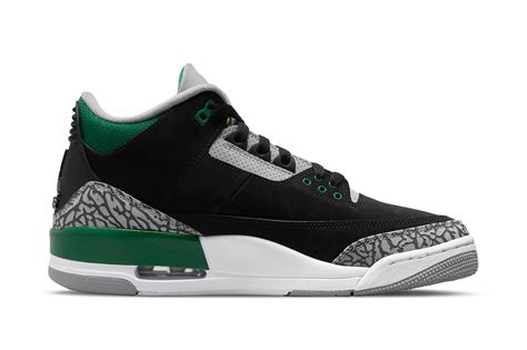 Official Images: Air Jordan 3 'Pine Green' - Sneaker Freaker