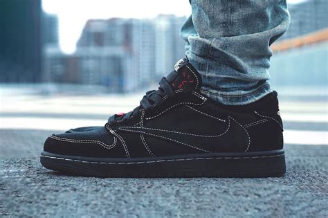 Travis Scott x Air Jordan 1 Low OG SP "Black Phantom" On-Foot Look ...