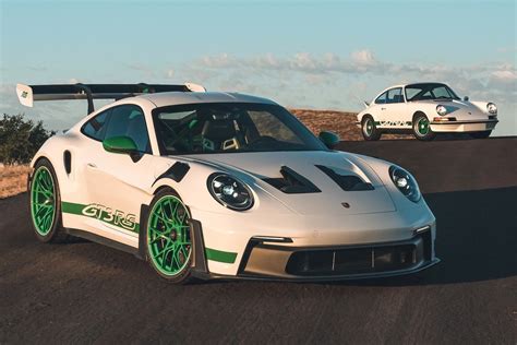 Porsche 911 GT3 RS debuts ‘Tribute to Carrera RS’ package in the USA ...