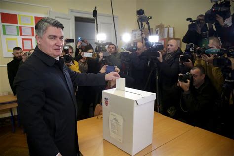 Leftist Ex-PM Wins Croatia Presidential Election | Balkan Insight