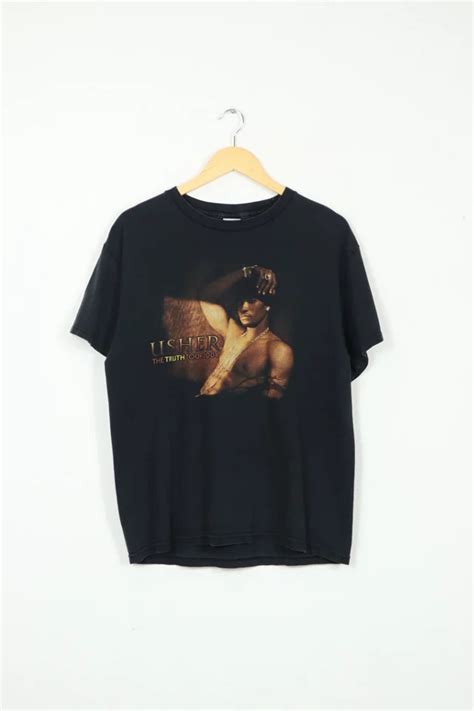 Vintage Usher The Truth Tour 2004 Tee | Urban Outfitters