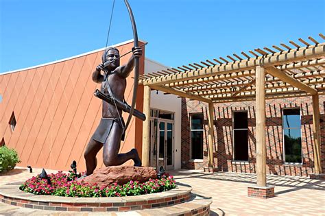 Day Trips: Choctaw Cultural Center, Durant, Okla. Tribe's rich history ...