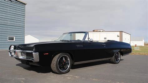 1967 Pontiac Parisienne Convertible VIN: 7686771145232 - CLASSIC.COM