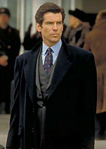 James Bond Suit Pierce Brosnan