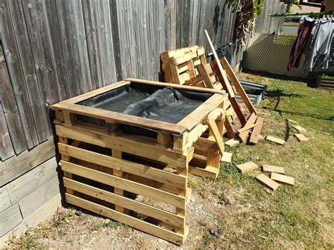 New raised garden bed nearly ready to go just needs soil! ( constructed with simple pallets ...