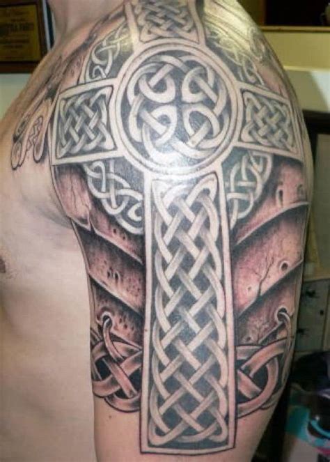 35+ Awesome Celtic tattoo Designs | Celtic cross tattoos, Tattoo shoulder and Celtic tattoos