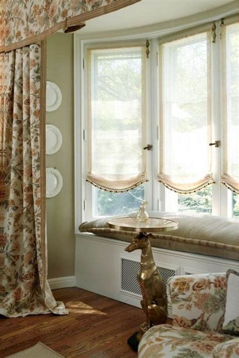 48 Impressive Bow Window Design Ideas That Have An Elegant Look | Window treatments living room ...