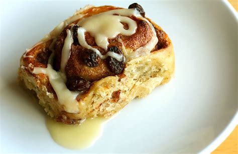 The Most Over-the-Top Cinnamon-Roll Variations | First We Feast