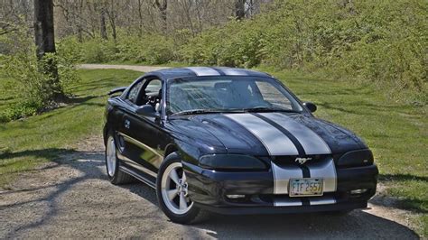 Gettin her done, 95 Mustang Gt - YouTube