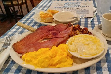 Here are Memphis' top 5 breakfast and brunch spots