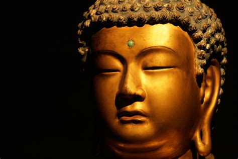 File:WLANL - mwibawa - Gouden Buddha (1).jpg - Wikimedia Commons