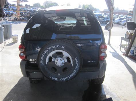 2005 Jeep Liberty Sport parts | AutoGator - Sacramento, CA