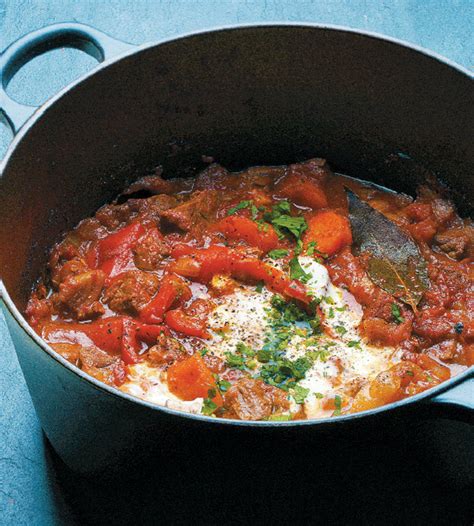 Hot paprika goulash recipe – Recipe