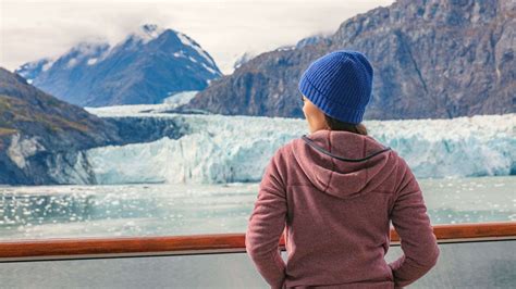 Alaska Cruise or Land Tour: Which Should You Do?