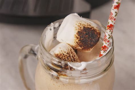 Best Toasted Marshmallow Campfire Cocktail Recipe - Delish