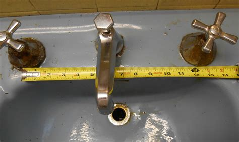 bathroom - Will a widespread 8" offset faucet also replace an existing ...