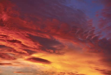 Red sky at night? Maybe. But snow from fog in August? - Alberta Farmer Express